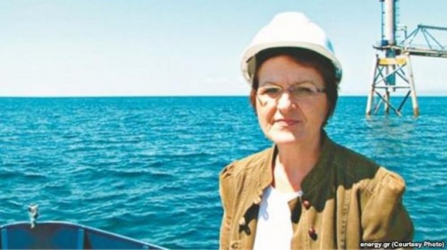 Η Ελληνίδα που ενημέρωσε τους Τεξανούς για το ελληνικό πετρέλαιο