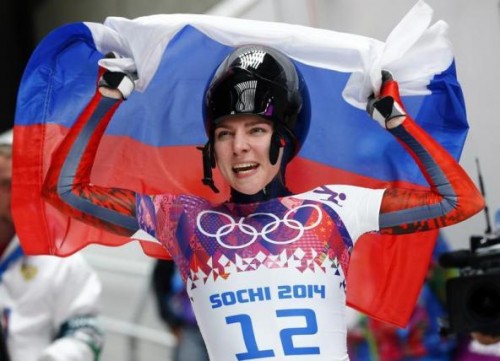 Ρωσίδα-αθλήτρια-δείχνει-κάθε-στιγμή-την-πίστη-της-προς-τον-Θεό
