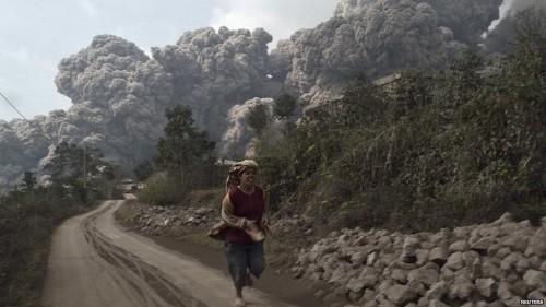 έκρηξη-ηφαιστείου-ινδονησία