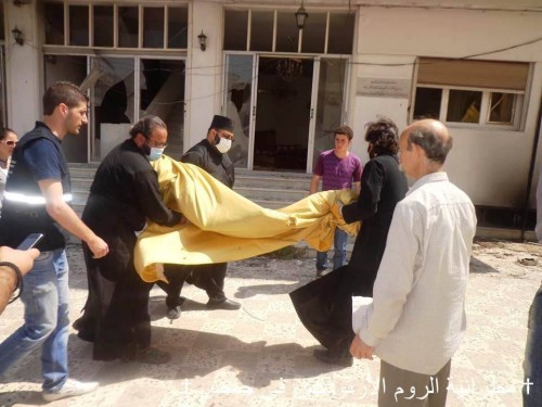 Oι ελληνορθόδοξοι ιερείς βρήκαν ένα νεκρό