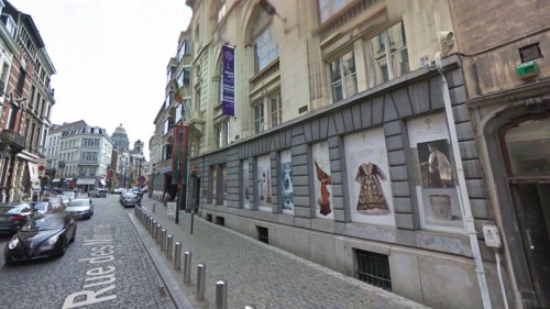 Η πρόσοψη του Εβραικού Μουσείου, rue de Minimes