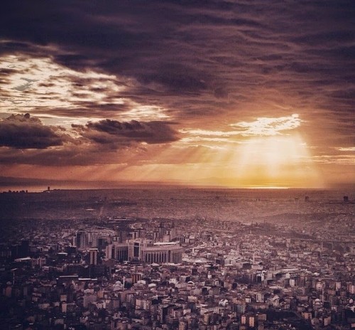 aktines-hliou-megali-poli