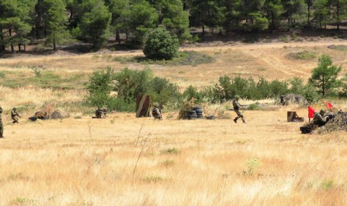 έλιωσαν-τις-αρβύλες-στη-θήβα-οι-αξιωματικοί-4