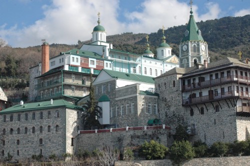 Ιερά Μονή Αγίου Παντελεήμονος. 