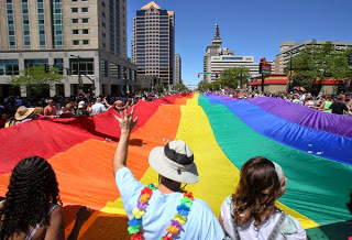ηπα-αστυνομικός-αρνήθηκε-να-εργαστεί-για-την-παρέλαση-των-ομοφυλόφιλων-και-τέθηκε-σε-αργία