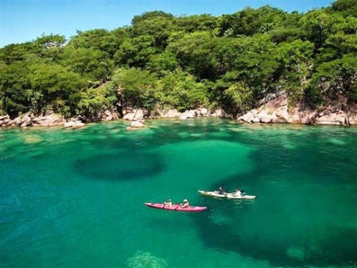 λίμνη-μαλάουι-το-ενυδρείο-του-Θεού-2