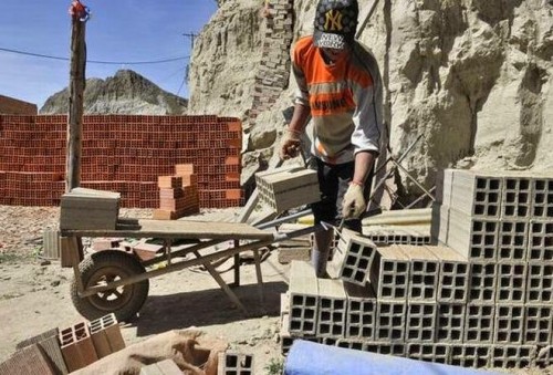 η-βολιβία-έγινε-η-πρώτη-χώρα-που-νομιμοποιεί-την-παιδική-εργασία