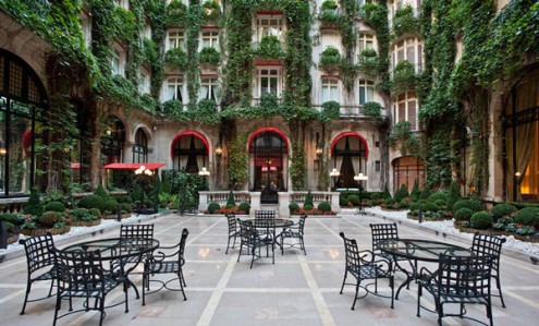 Hotel-Plaza-Athenee-Paris_4