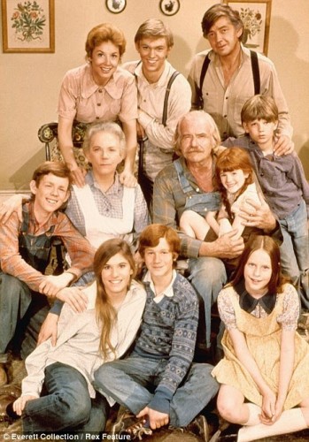 fosters-αμερικανική-σειρά-στην-τηλεόραση-νέα-τάξη-3