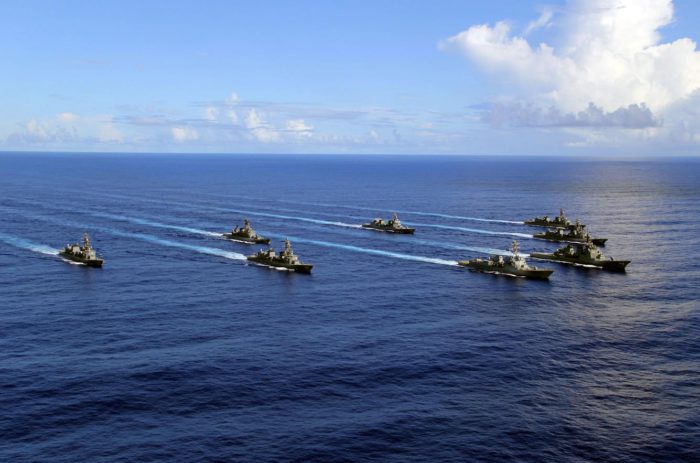 uss-pinckney-ends-first-guam-exercise-with-jmsdf