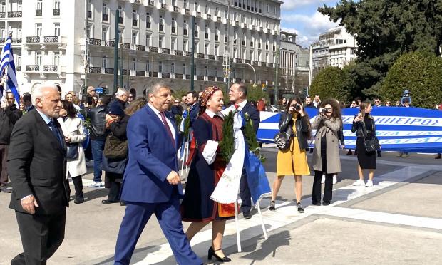 Πατούλης