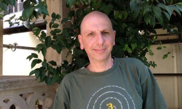 Πηγές ΝΔ: Βόμβα μεγατόνων οι καταγγελίες για Παπαγγελόπουλο-Παππά «Ο Σάμπυ Μιωνής αποκάλυψε το παραδικαστικό κύκλωμα του Δημήτρη Παπαγγελόπουλου και τον τρόπο με τον οποίο εκβιάστηκε από τον Δημήτρη Παπαγγελόπουλο, παρουσία του πρώην υπουργού Επικρατείας κ. Νίκου Παππά, στο γραφείο του τελευταίου στο Μέγαρο Μαξίμου», ανέφεραν για το θέμα πηγές από τη ΝΔ. Τα βασικά σημεία της κατάθεσης Ο Σάμπυ Μιωνής δήλωσε ότι κατέθεσε σήμερα μήνυση εναντίον των Παπαγγελόπουλου, Φιλιππάκη, Τάρκα, Παπαδάκου για δωροληψία πο