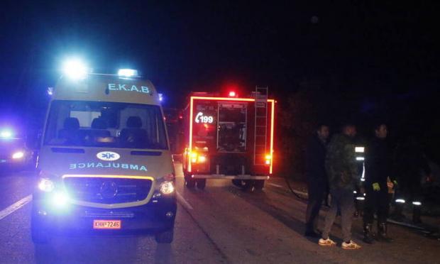 τροχαιο ασθενοφορο πατρα πυργου