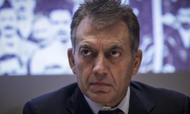 Βρούτσης