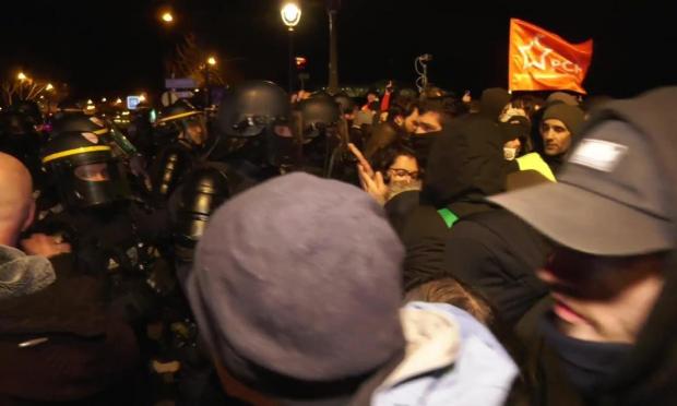 Διαδηλωτές στην Κωνσταντινούπολη