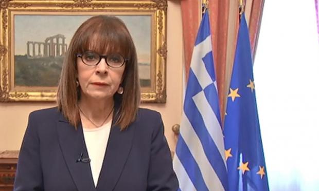 Κατερίνα Σακελλαροπούλου