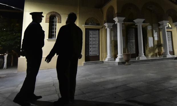 Αστυνομία, εκκλησία