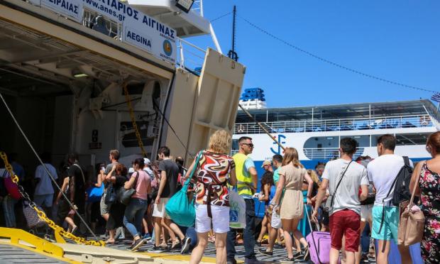 Τουρισμός καράβι