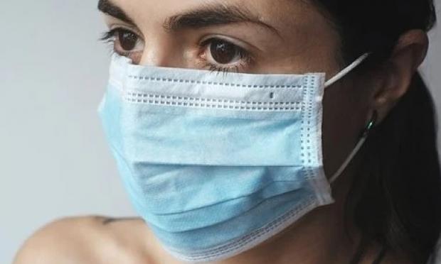 Μάσκα προστασίας κορονοϊού