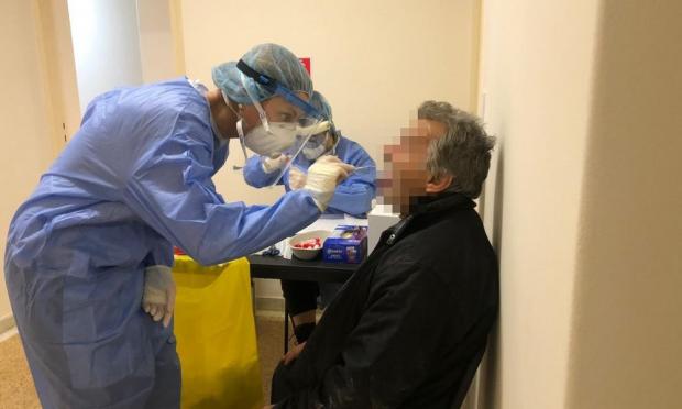 έλεγχος για κορονοϊό