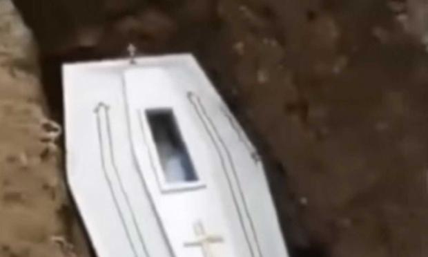 φέρετρο