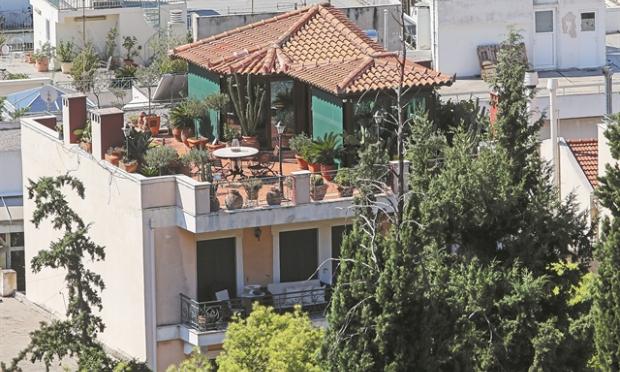 Αδήλωτα τετραγωνικά