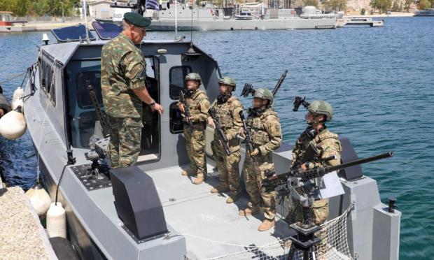 Αρχηγός ΓΕΕΘΑ στο Αρχηγείο Στόλου