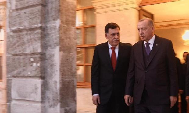 Ερντογάν και Φαγιεζ Αλ Σαρατζ