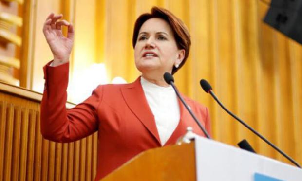  Meral Akşener 