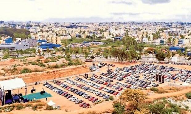 Drive in λειτουργία στην Ινδία