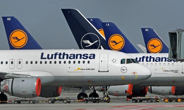 Lufthansa: Προχωρά στην περικοπή 22.000 θέσεων εργασίας