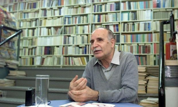 Ντίνος Χριστιανόπουλος