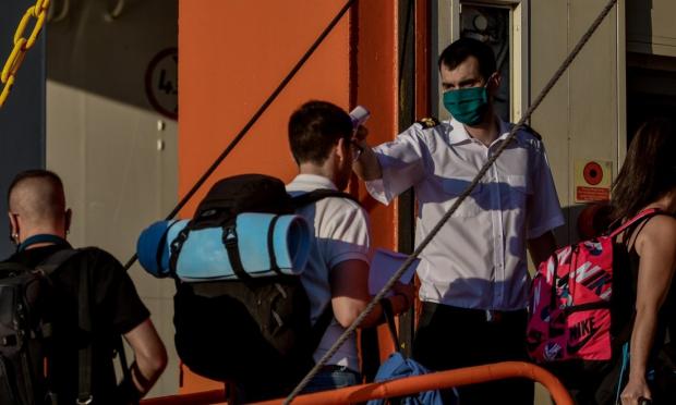 κορωνοϊός και πλοίο
