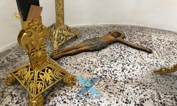 Βεβήλωσαν εκκλησία στη Ροδόπη