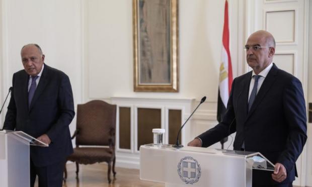 Δένδιας με Σούκρι