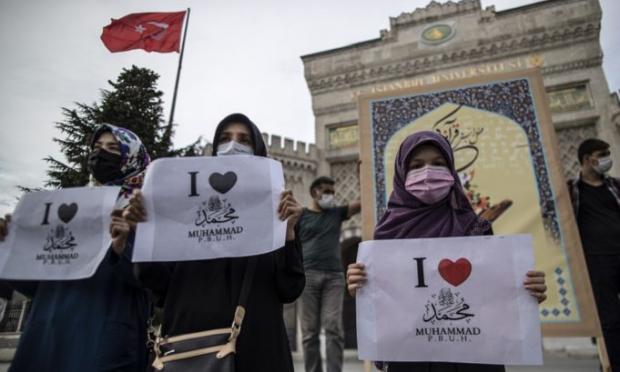 σκίτσων του Μωάμεθ από το Charlie Hebdo