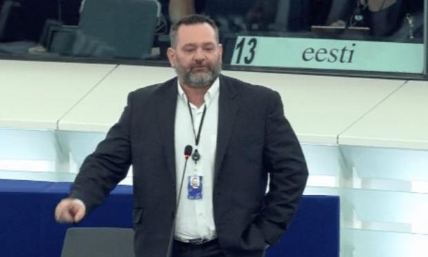 Γιάννης Λαγός