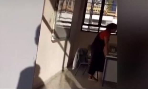 καθηγήτρια Λυκείου Υμηττού