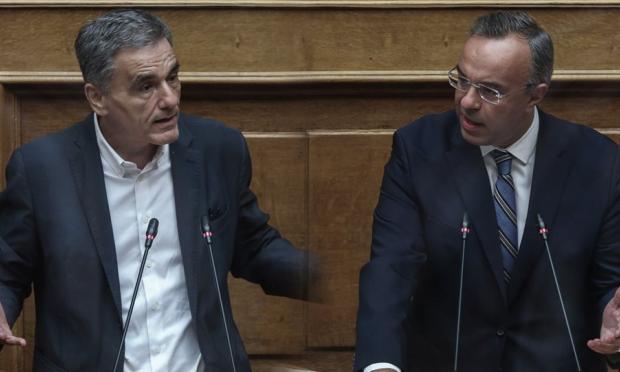 κόντρα Τσακαλώτου-Σταϊκούρα
