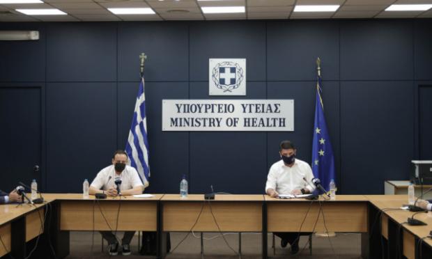 Ζωντανά η ενημέρωση του υπουργείο Υγείας