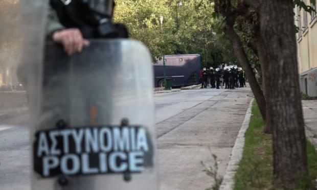 ΜΑΤ στο Πολυτεχνείο