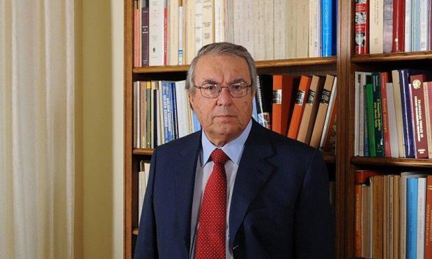 Μπαμπινιώτης