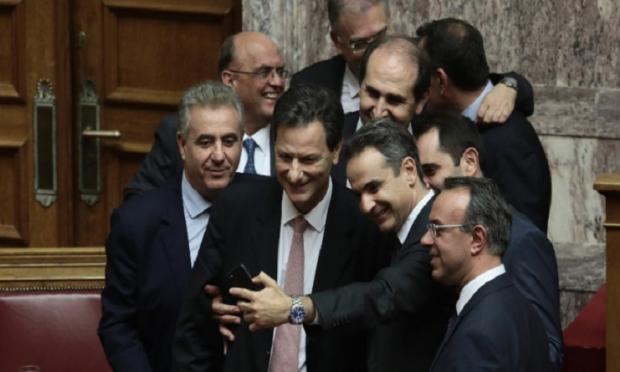 Προπαγάνδα Μητσοτάκη