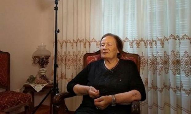 Εσθήρ Κοέν