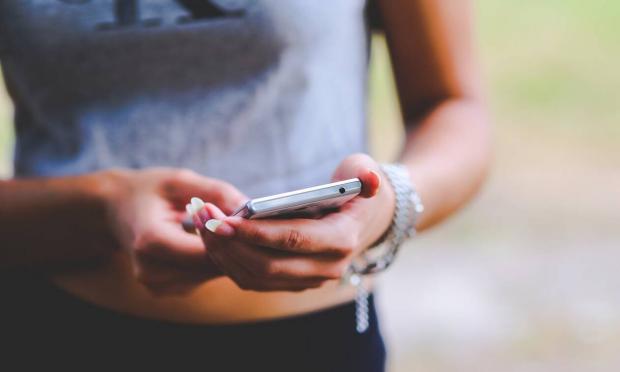 απάτη sms