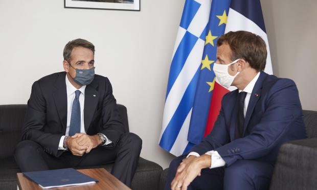 Μακρόν και Μητσοτάκης