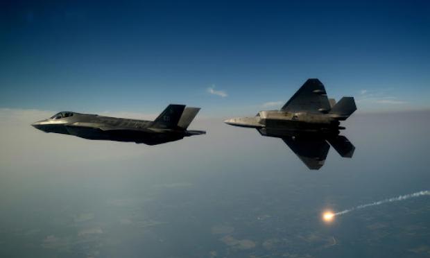F-22 και F-35