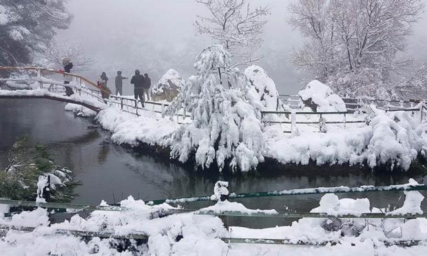 χιόνια