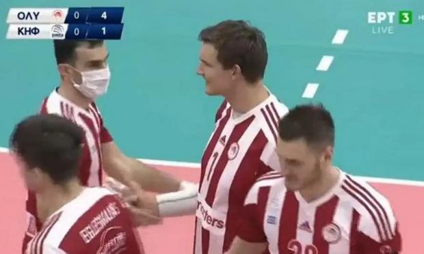  Κώστας Στιβαχτής