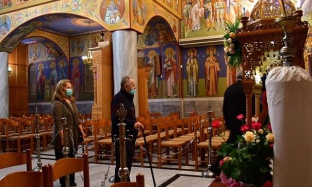 εκκλησιά κορονοιος